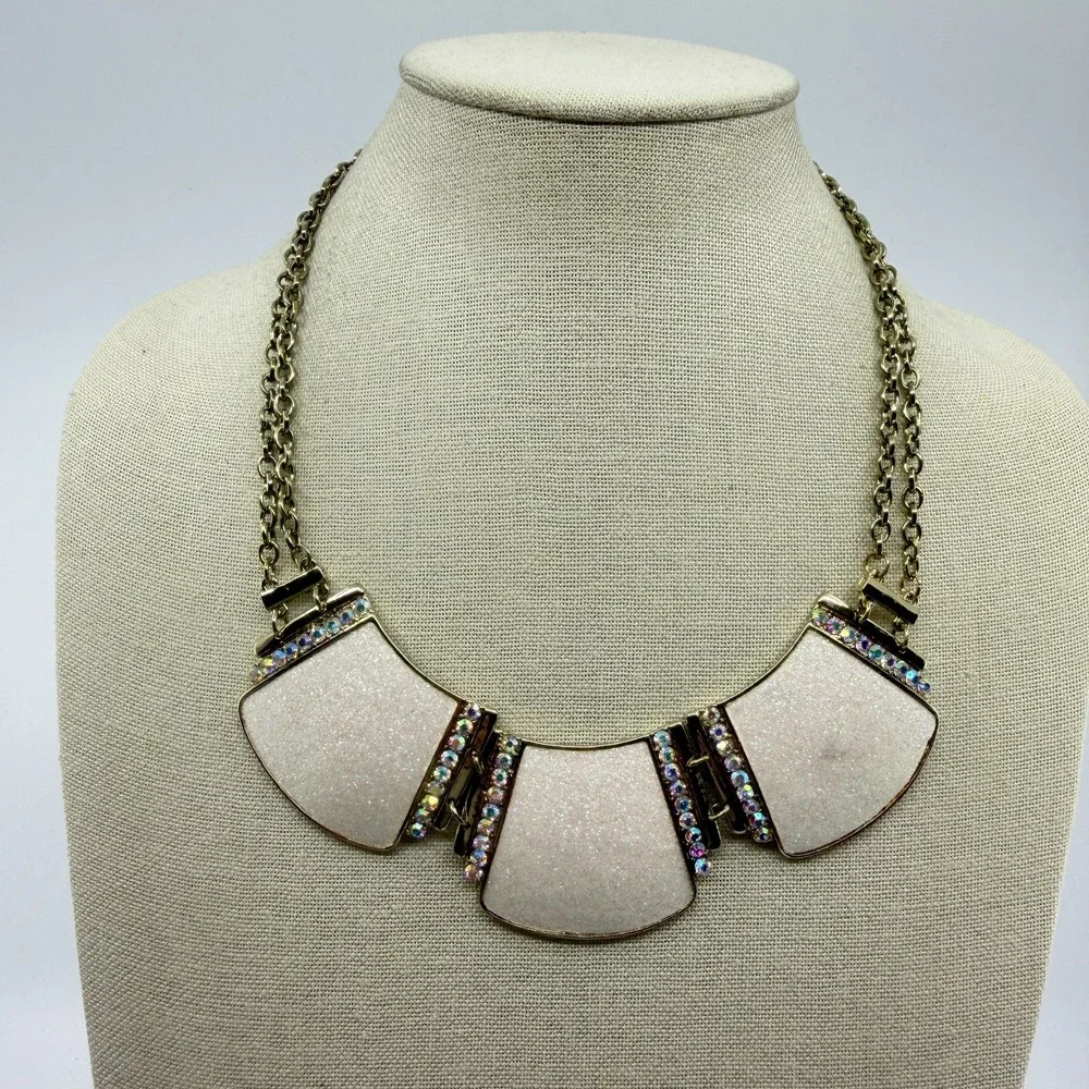 N/A sparkling bib